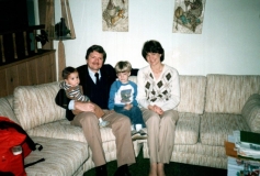 1982 Bill, Ann and Family