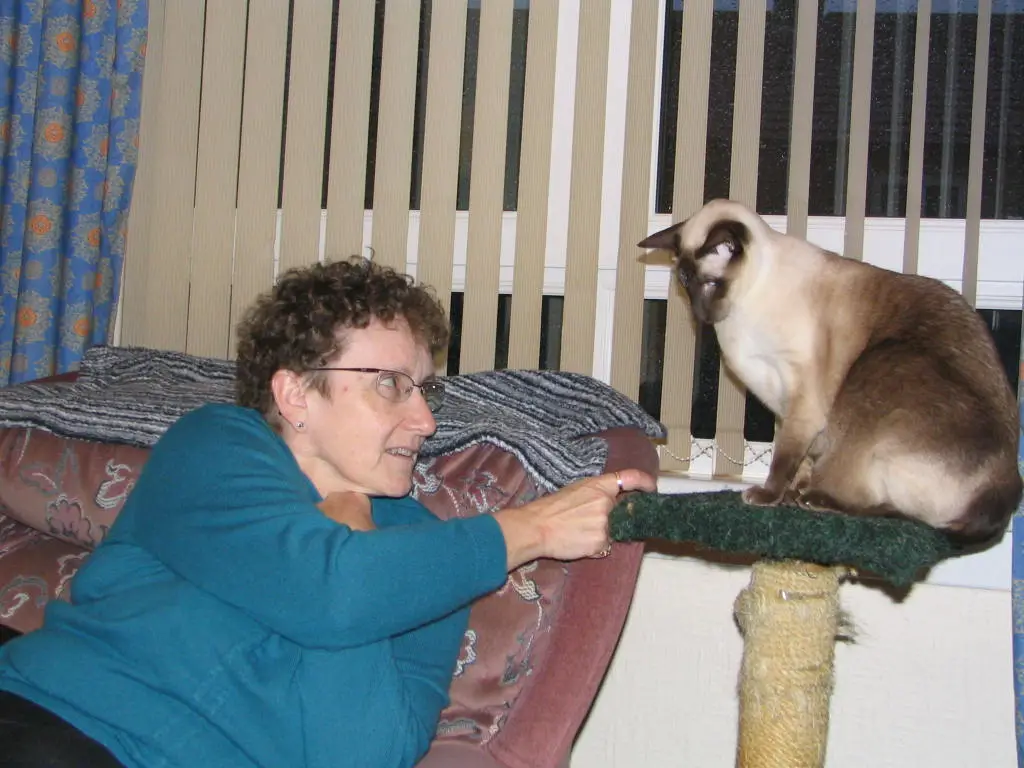 Judy with David French prize cat