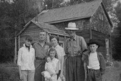 1958 Allan Gannon family with John Shiels